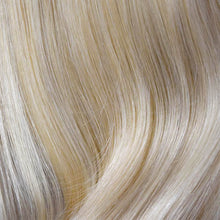 16/613 - Blond cendré doré foncé mélangé avec un blond décoloré